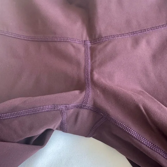Lululemon Ombré purple Leggings - Picture 6 of 8